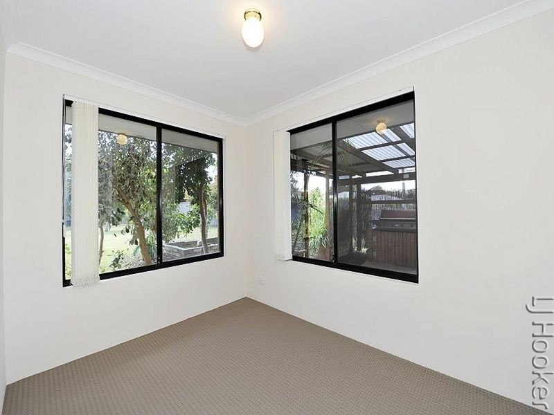 25 Kookaburra Drive, Greenfields WA 6210