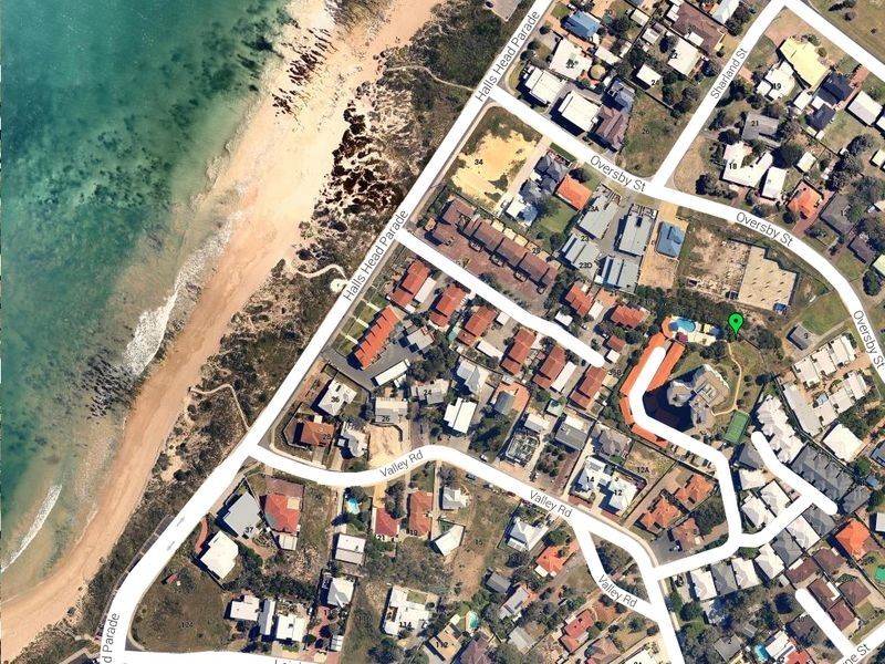 28/6A Valley Road, Halls Head WA 6210