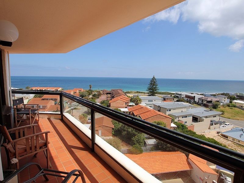 28/6A Valley Road, Halls Head WA 6210