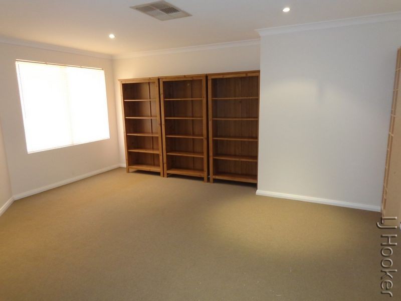 69 Murray Waters Boulevard, South Yunderup WA 6208