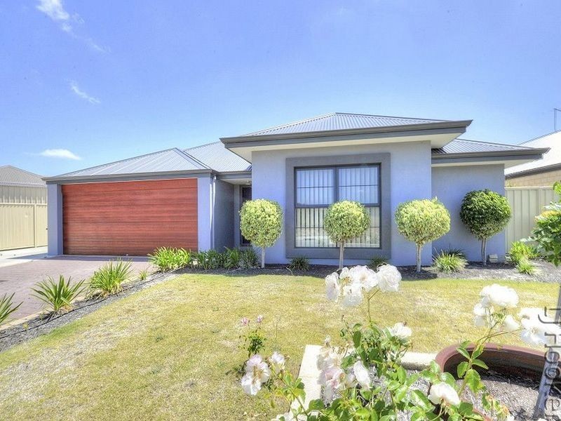 37 Wells Road, Pinjarra WA 6208