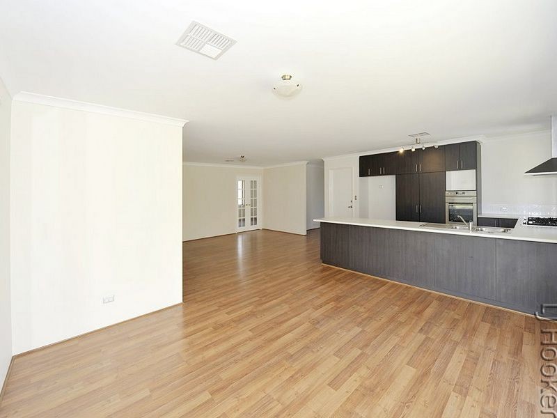 37 Wells Road, Pinjarra WA 6208