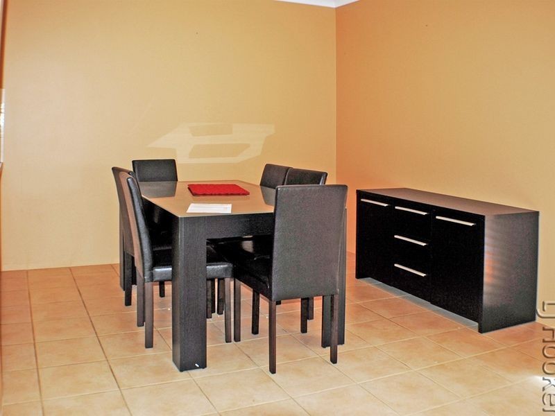 2/8 Cooper Street, Mandurah WA 6210