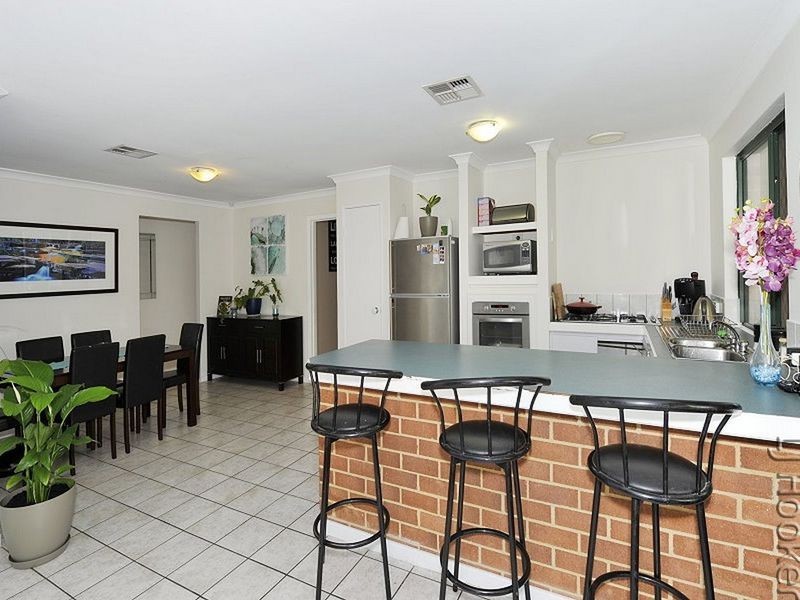 47 Coodanup Drive, Dudley Park WA 6210