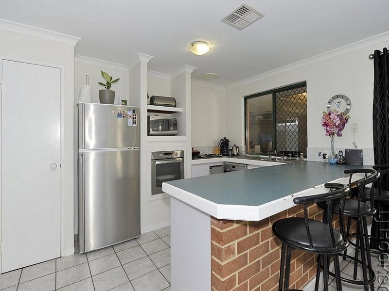 47 Coodanup Drive, Dudley Park WA 6210
