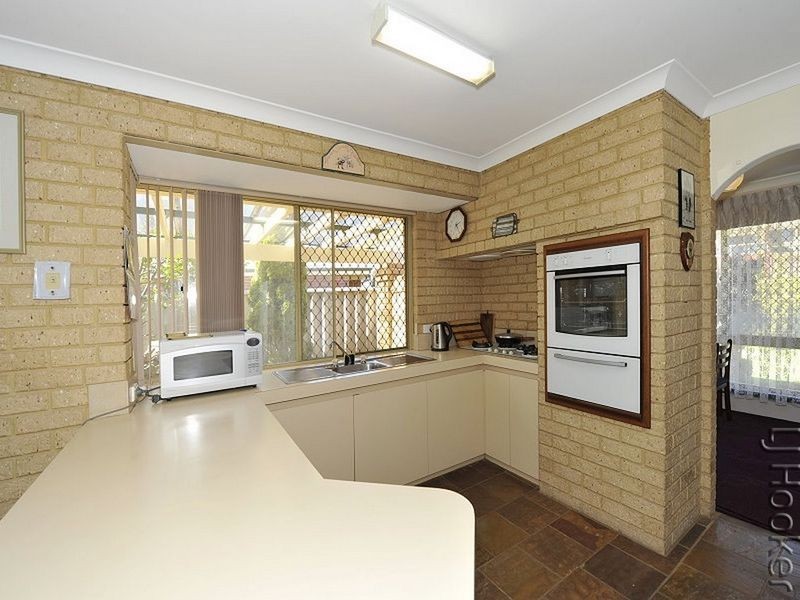 7 Mardan Court, Silver Sands WA 6210
