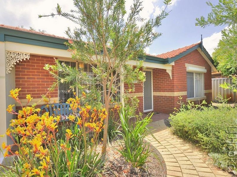 10 Railton Place, Dudley Park WA 6210