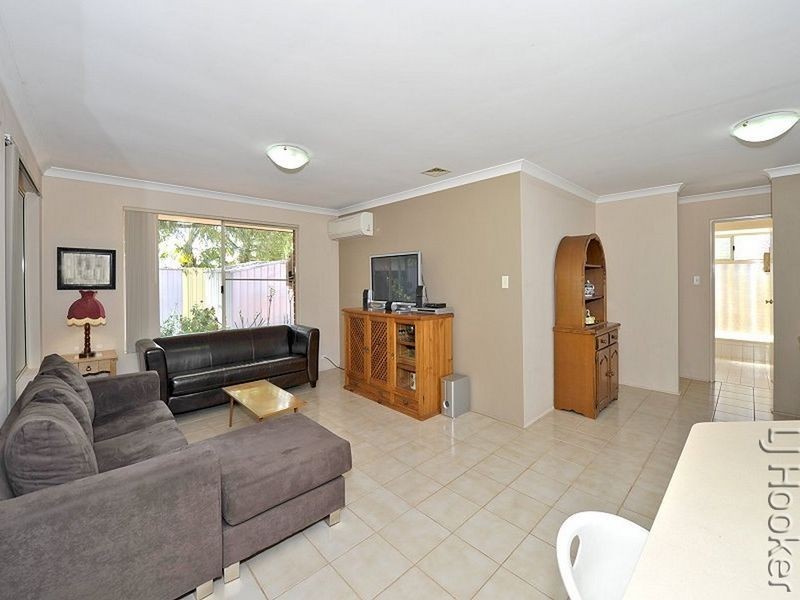 10 Railton Place, Dudley Park WA 6210