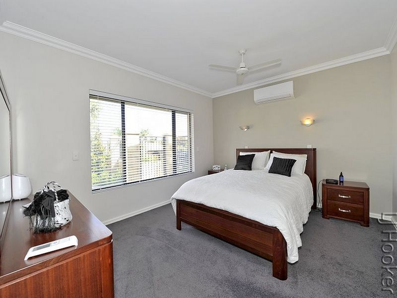 18 McKerracher Street, Dudley Park WA 6210