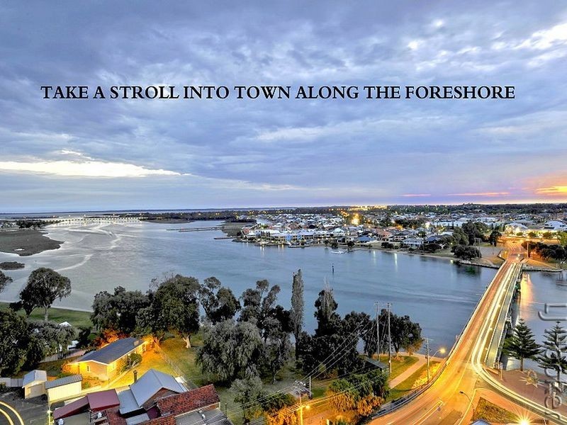 18 McKerracher Street, Dudley Park WA 6210