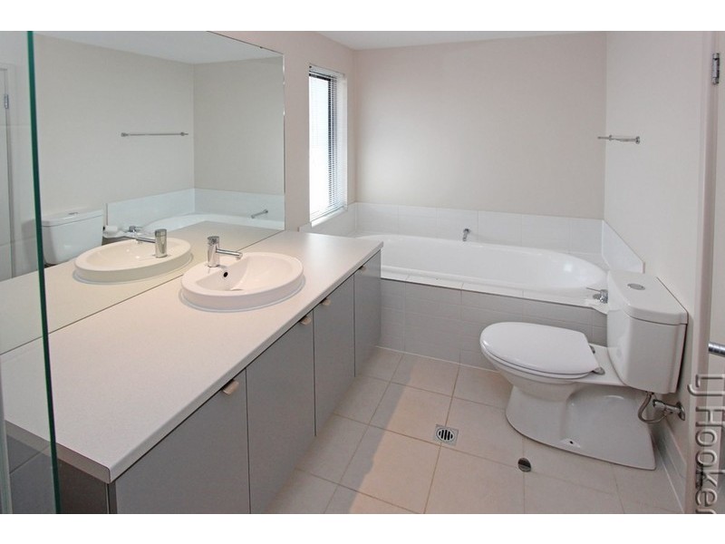 3 Arcot Court, Meadow Springs WA 6210