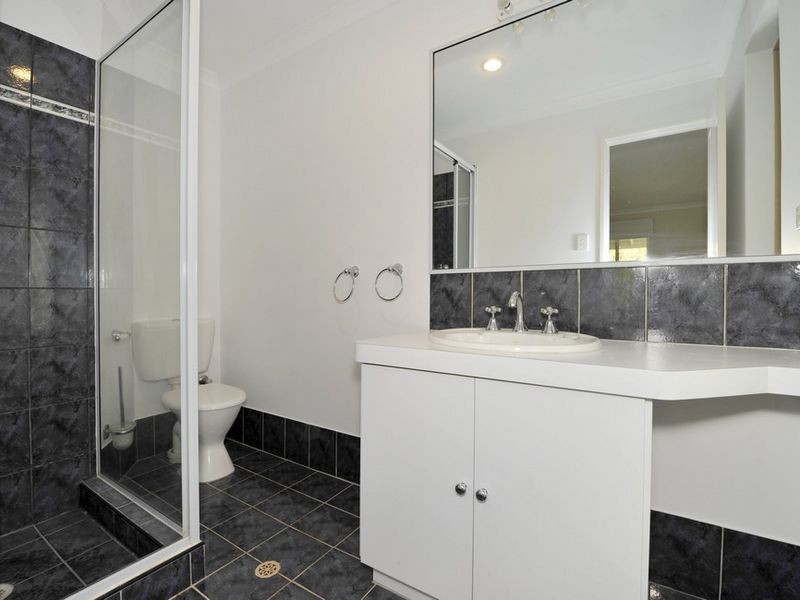 20 Shayne Street, Halls Head WA 6210