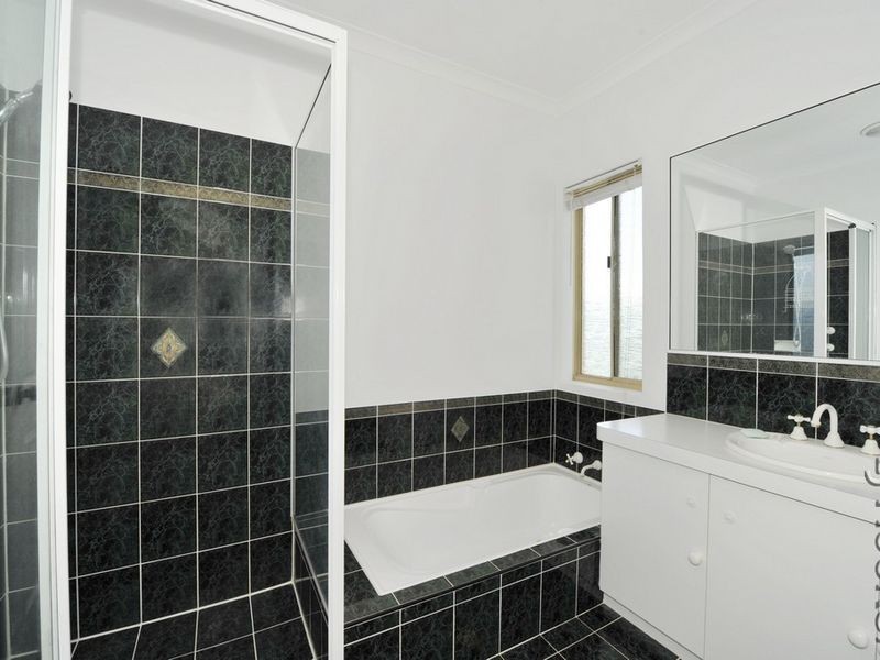 20 Shayne Street, Halls Head WA 6210