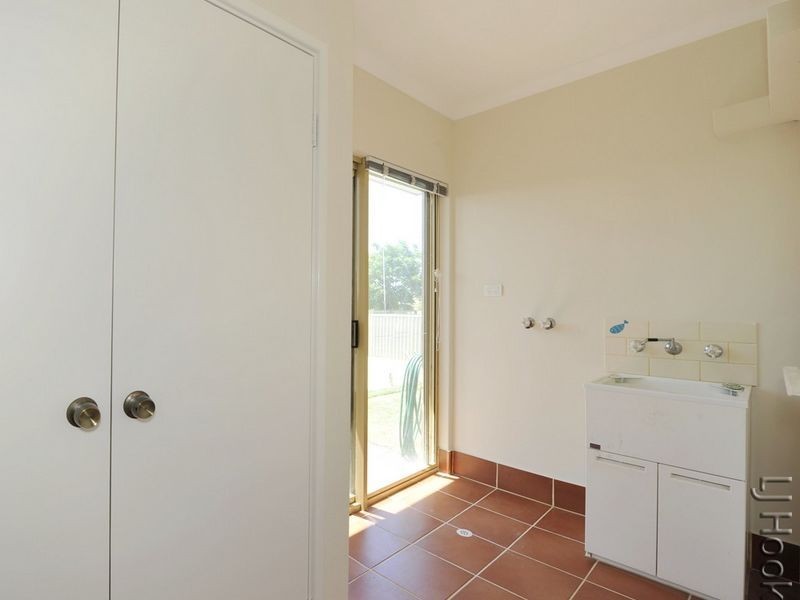 20 Shayne Street, Halls Head WA 6210