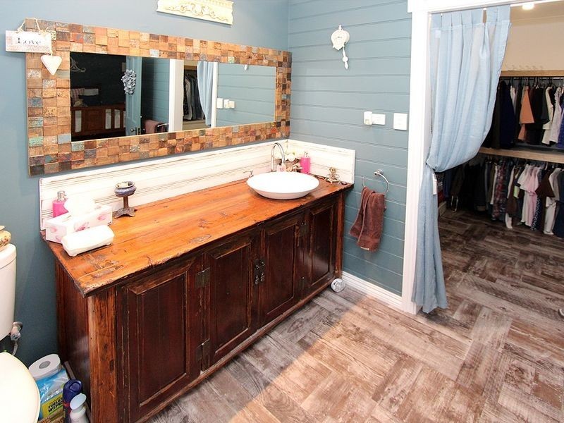 735 Southern Estuary Road, Lake Clifton WA 6215