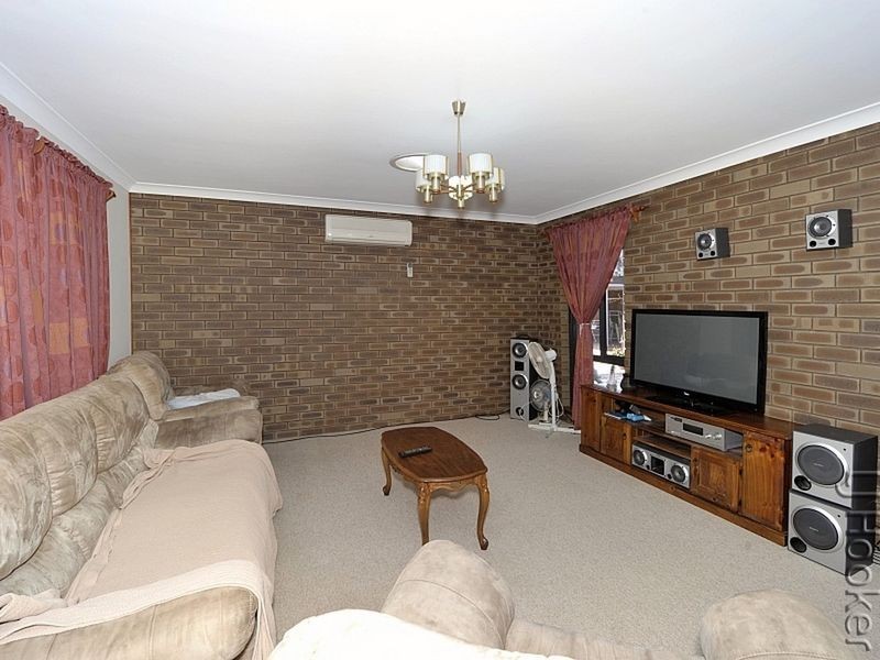 41 Peelwood Parade, Halls Head WA 6210