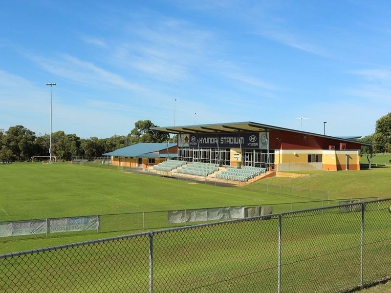 41 Peelwood Parade, Halls Head WA 6210