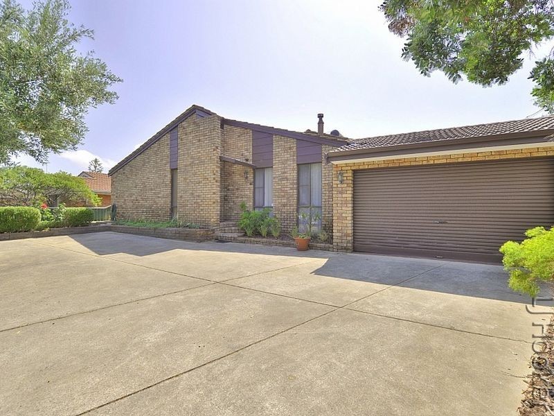 8 Driftwood Road, Silver Sands WA 6210