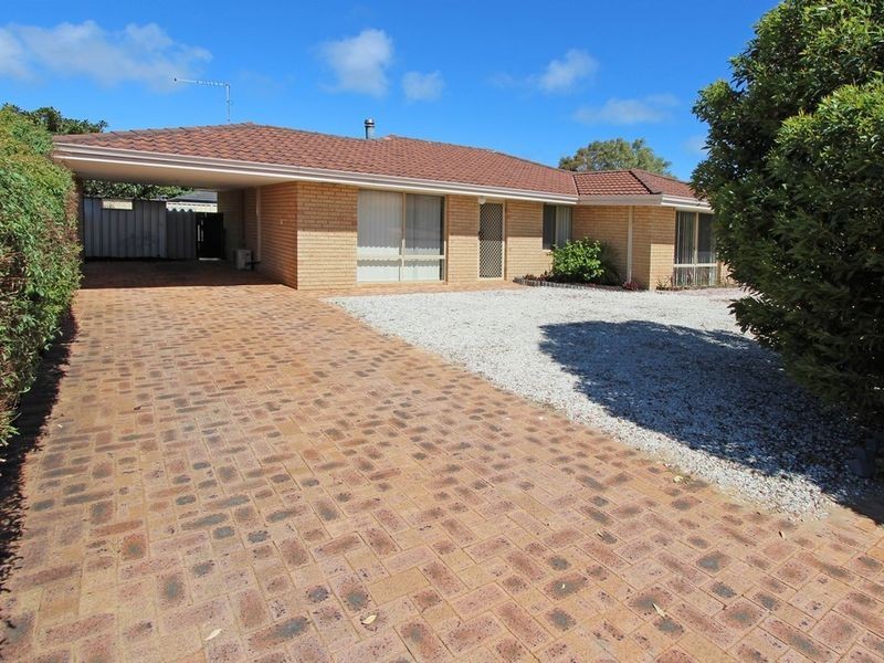 95A Peelwood Parade, Halls Head WA 6210