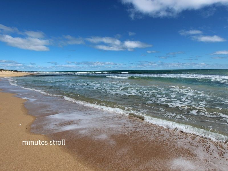 95A Peelwood Parade, Halls Head WA 6210