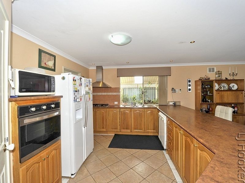 65 Erica Street, Coodanup WA 6210