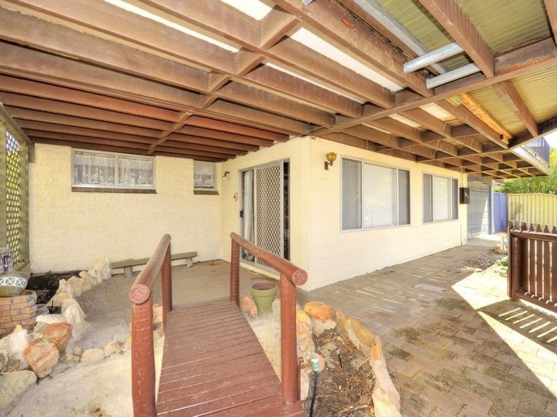 54 Queen Parade, Wannanup WA 6210