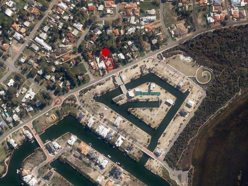 54 Queen Parade, Wannanup WA 6210