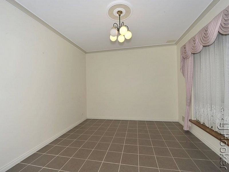 13 Boileau Place, San Remo WA 6210