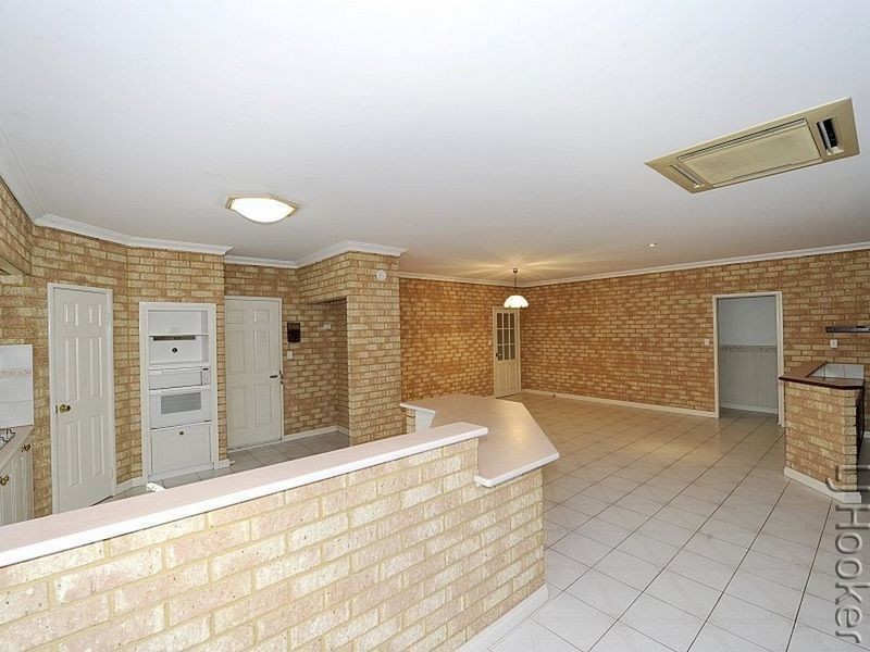 13 Boileau Place, San Remo WA 6210