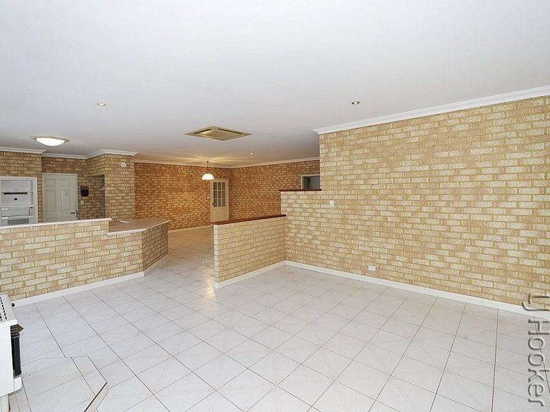 13 Boileau Place, San Remo WA 6210