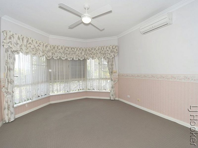 13 Boileau Place, San Remo WA 6210