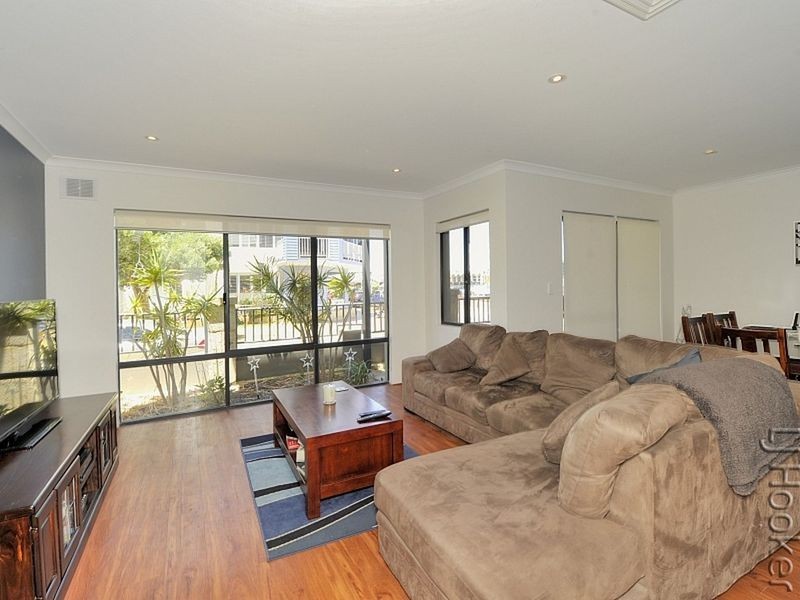 3/1 Bowsprit Way, Mandurah WA 6210