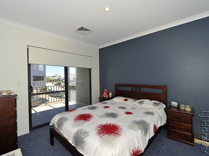 3/1 Bowsprit Way, Mandurah WA 6210