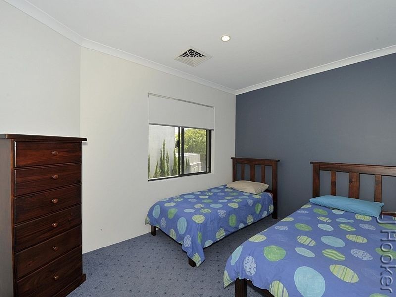 3/1 Bowsprit Way, Mandurah WA 6210