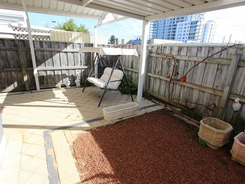 18/3 Leslie Street, Dudley Park WA 6210