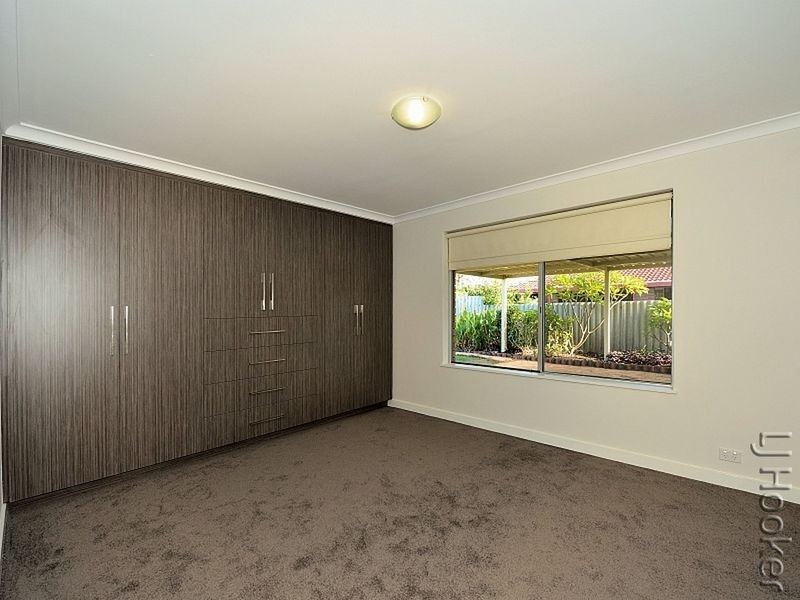 31 Vance Street, Dudley Park WA 6210