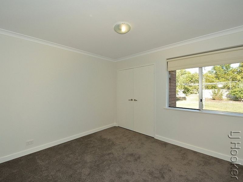 31 Vance Street, Dudley Park WA 6210