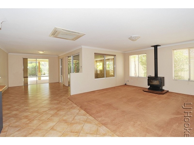 28 Pateman Place, South Yunderup WA 6208