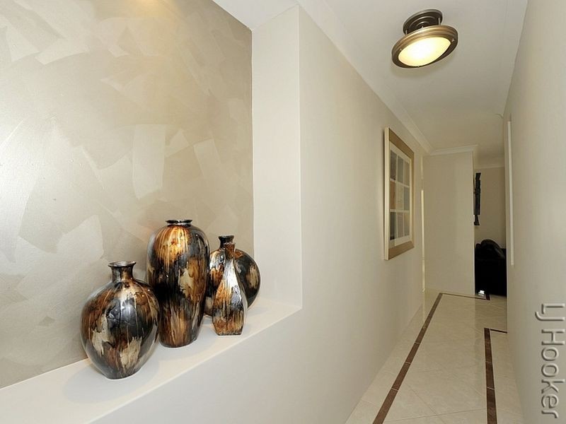 10 Kerkeri Heights, Lakelands WA 6180