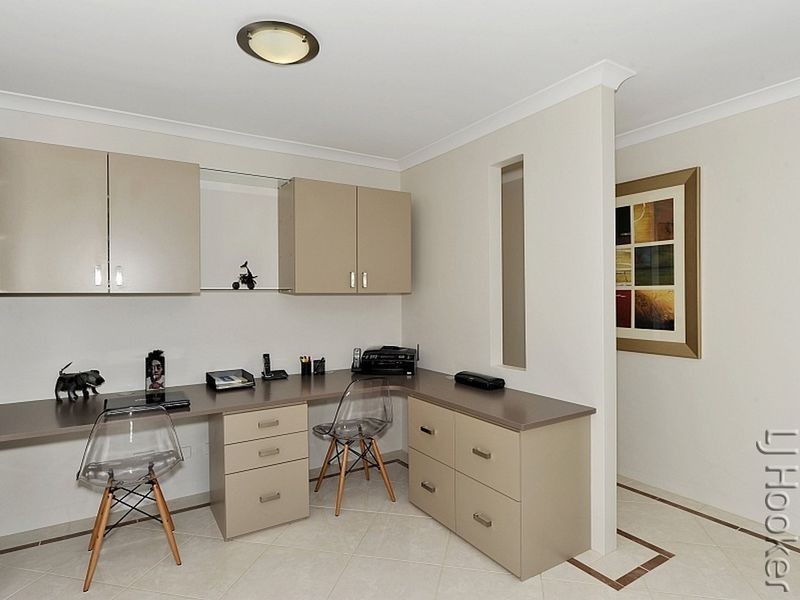 10 Kerkeri Heights, Lakelands WA 6180