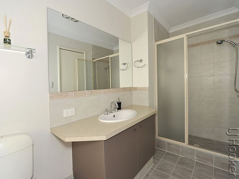 10 Kerkeri Heights, Lakelands WA 6180