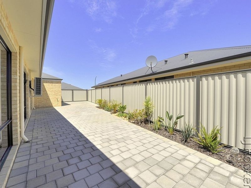 15 Eglinton Terrace, Dudley Park WA 6210