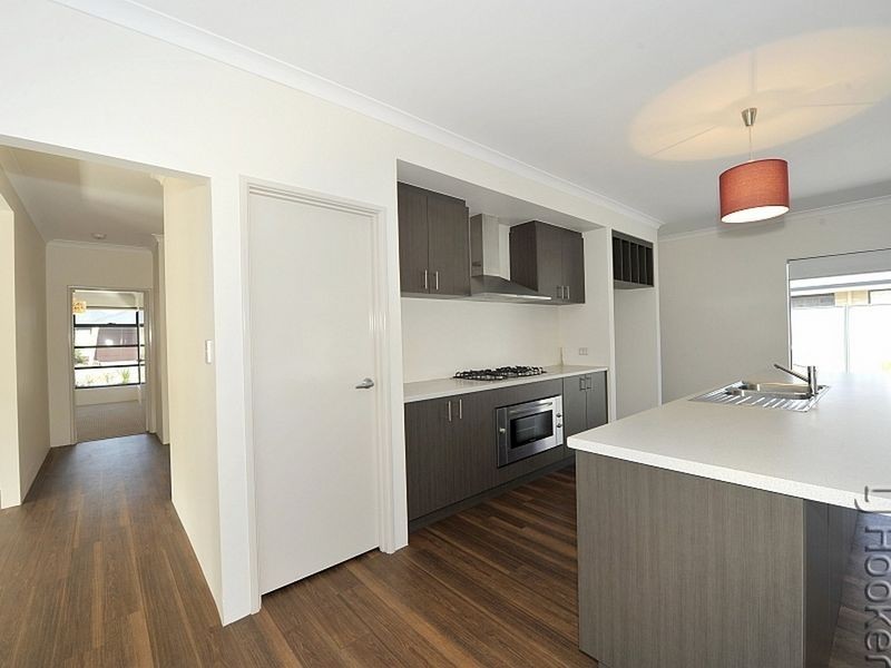 15 Eglinton Terrace, Dudley Park WA 6210