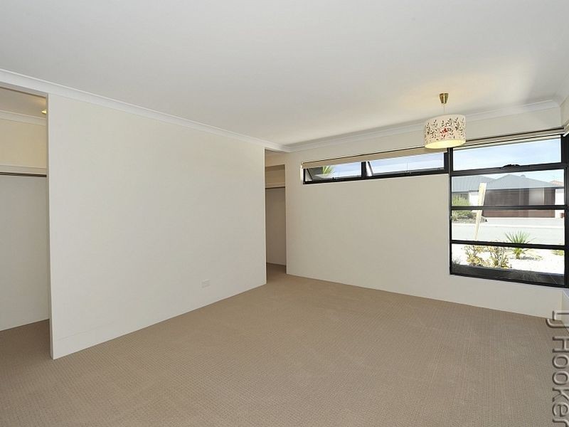 15 Eglinton Terrace, Dudley Park WA 6210