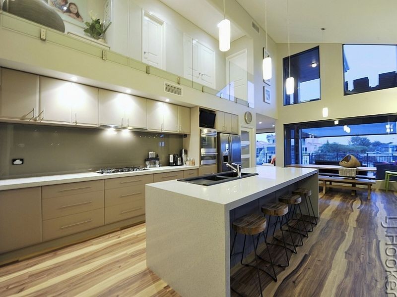 21 Estuary Place, Wannanup WA 6210