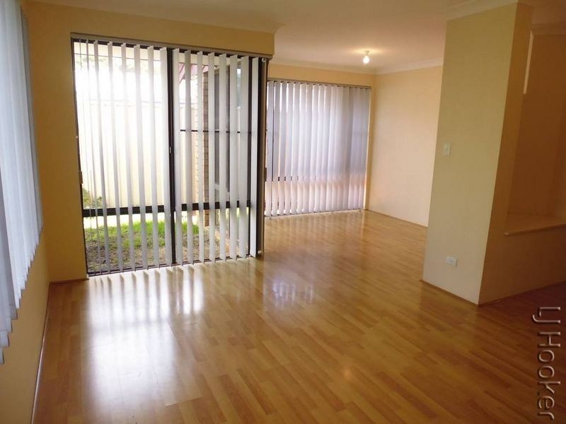 8 Banjup Road, Greenfields WA 6210