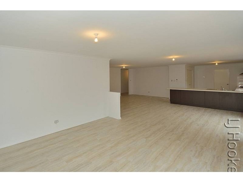 10 Gimlet Street, Coodanup WA 6210