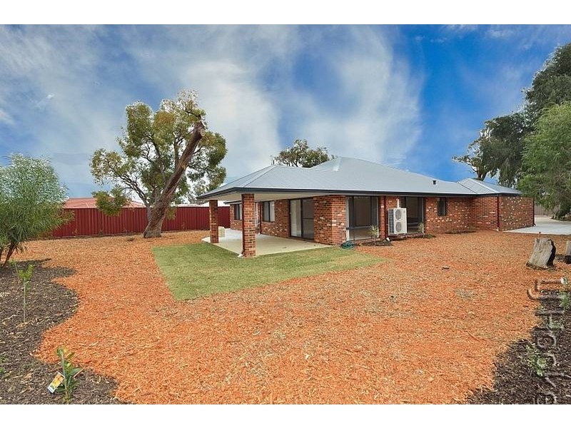 10 Gimlet Street, Coodanup WA 6210