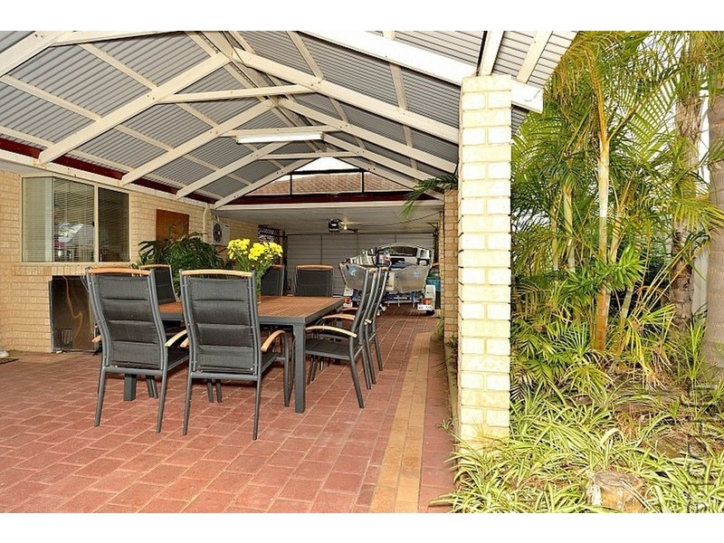 81 Willoughbridge Crescent, Erskine WA 6210