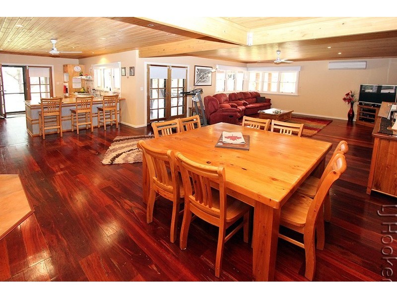 114 Newnham Road, Lake Clifton WA 6215